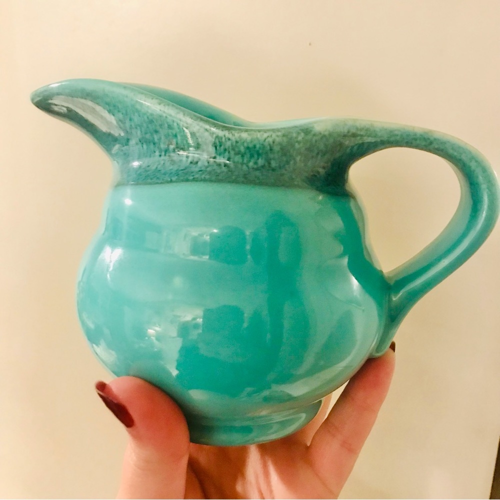 Royal Gouda Holland Ceramic Creamer Dish